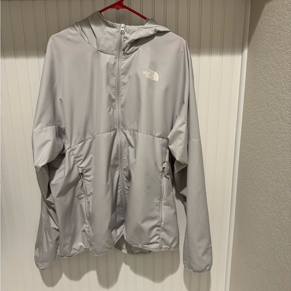 The North Face Light Gray Men's Jacket XXL